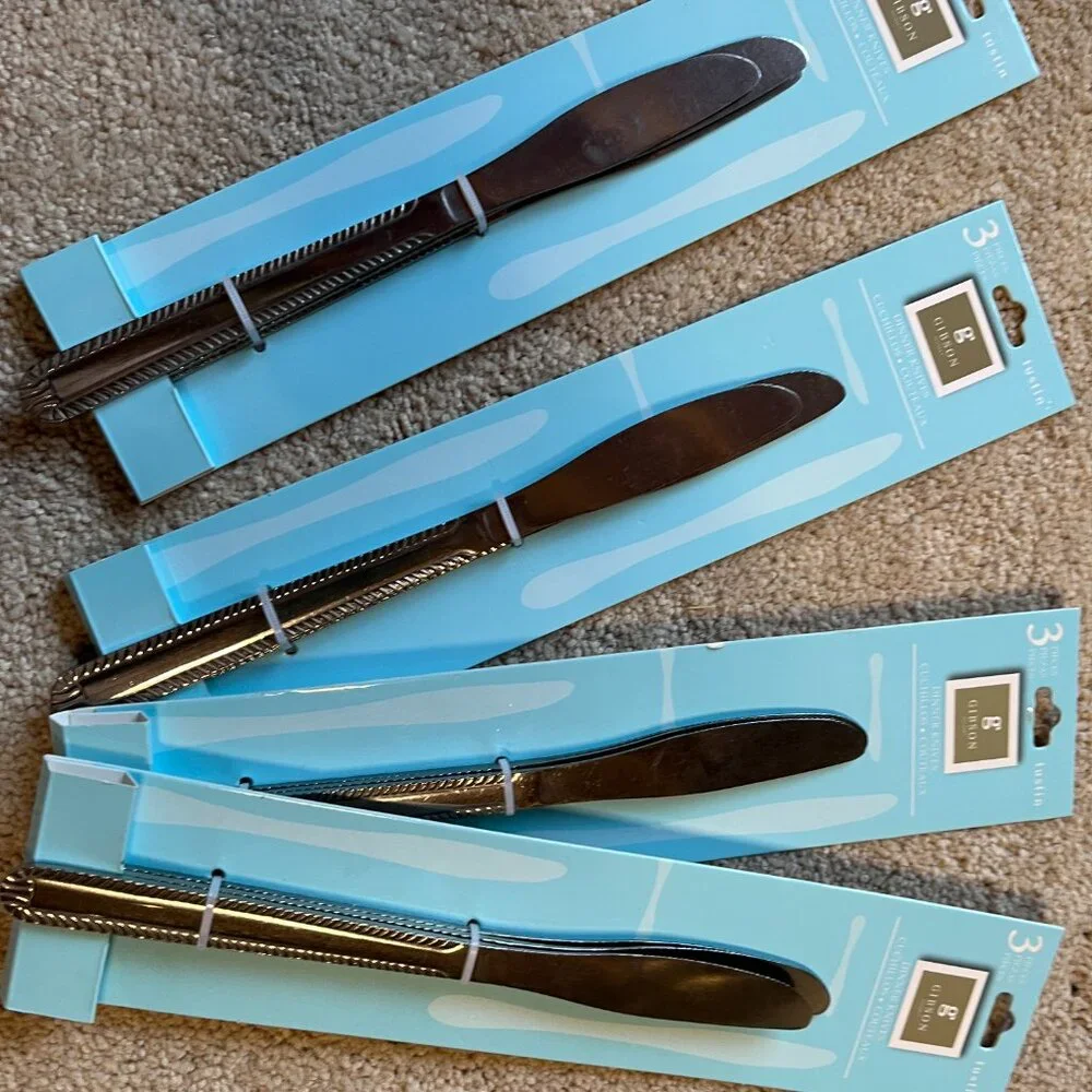 Gibson Tustin Dinner Knives‎ Set 12 Dishwasher Safe (4 sets of 3) (NEW)